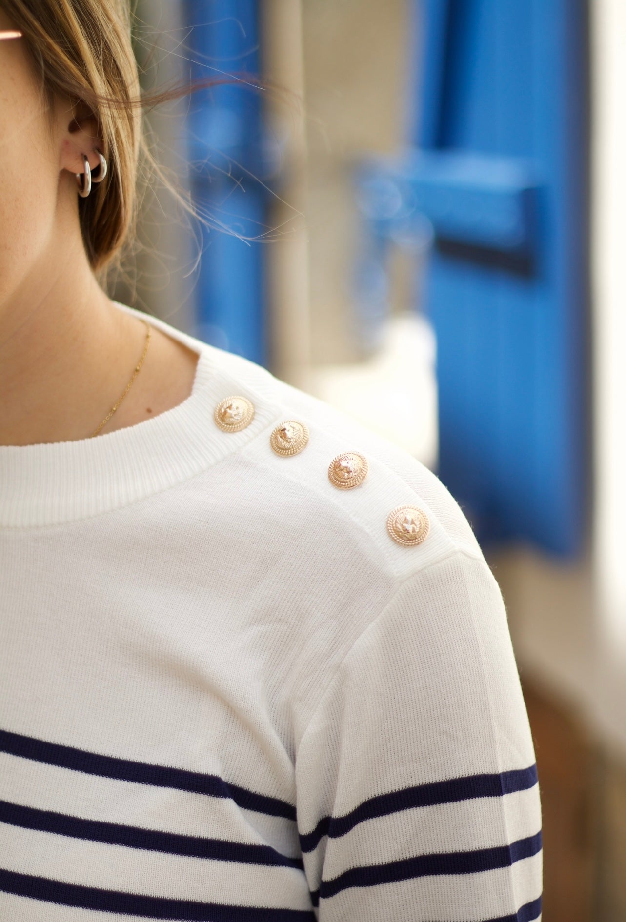 Pull Flora bleu et blanc