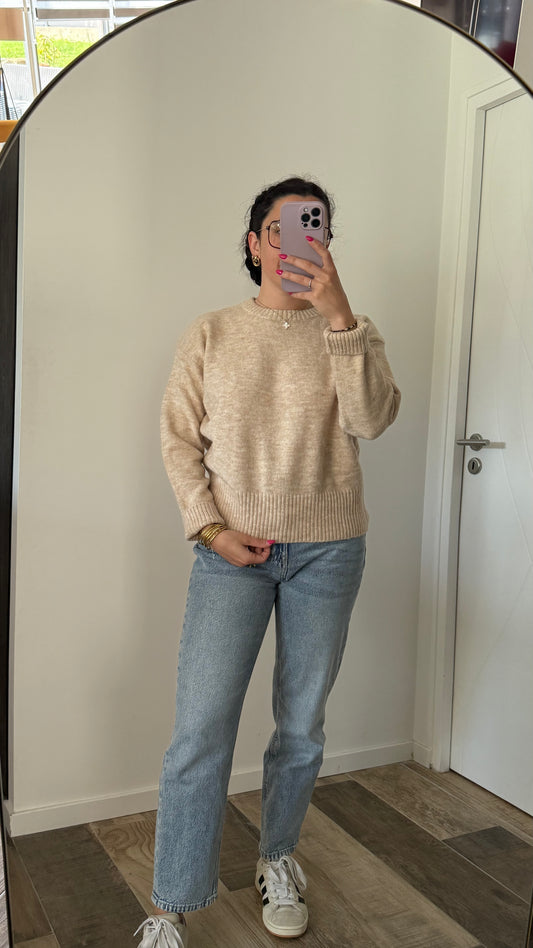 Pull beige col rond