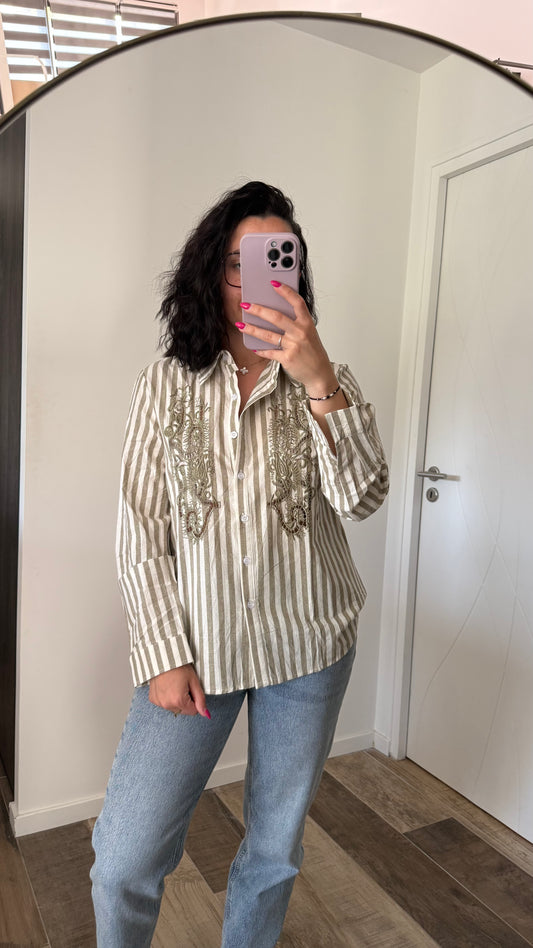 Chemise kaki