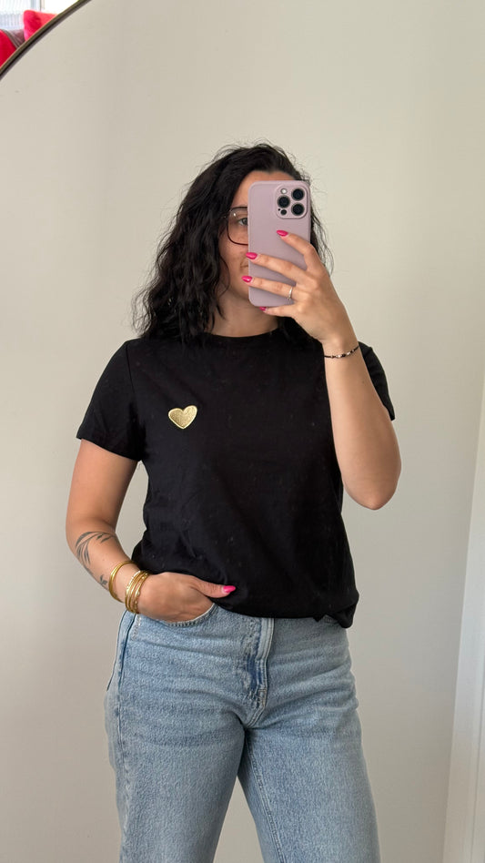 T-shirt noir coeur doré