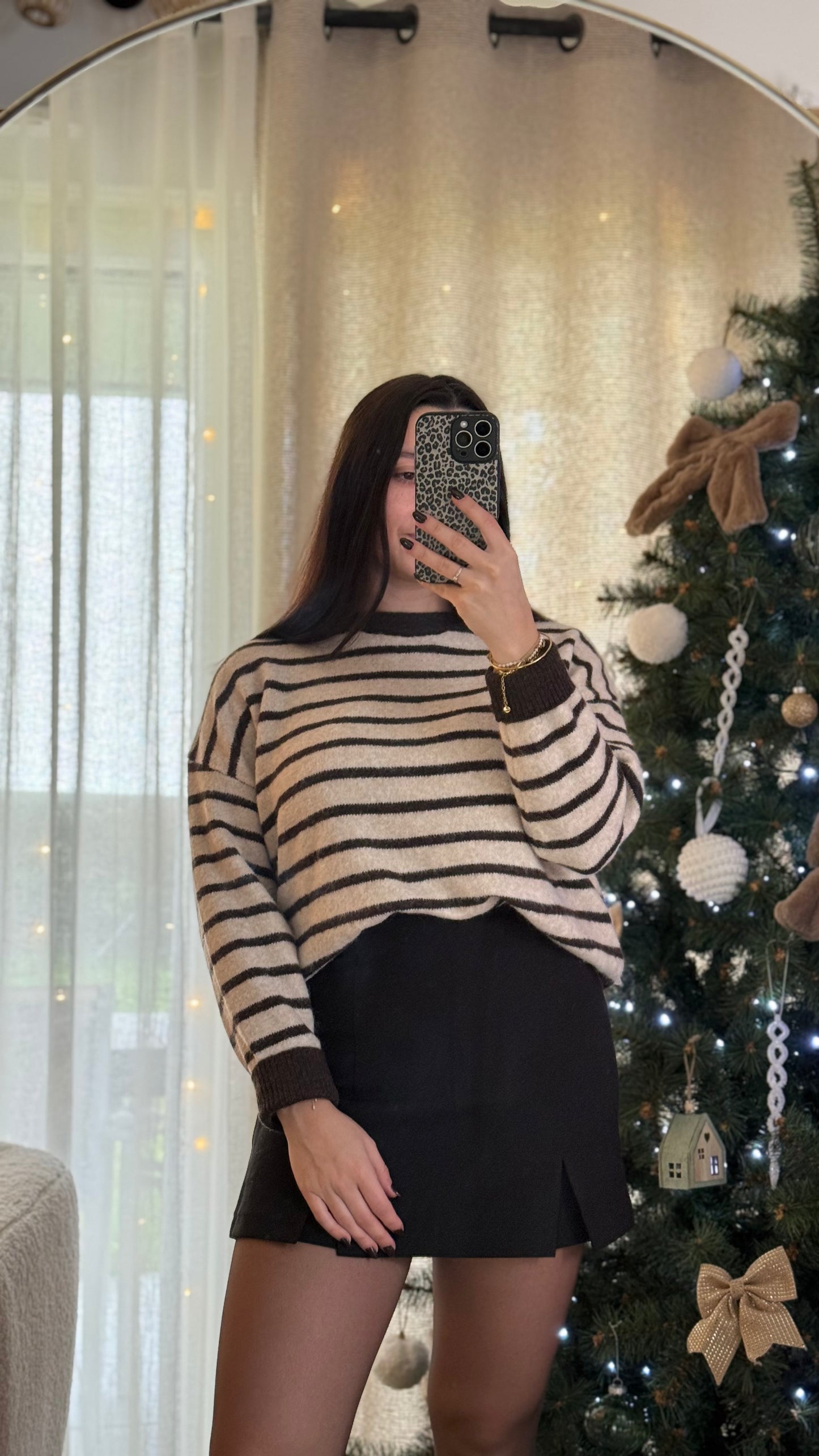 Pull a rayures marron