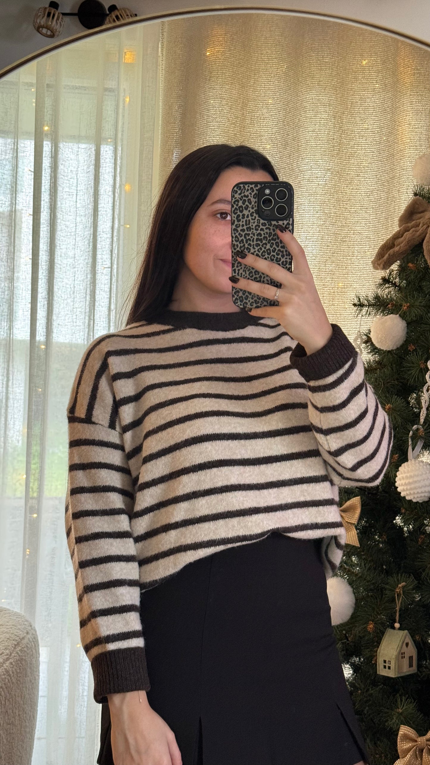 Pull a rayures marron